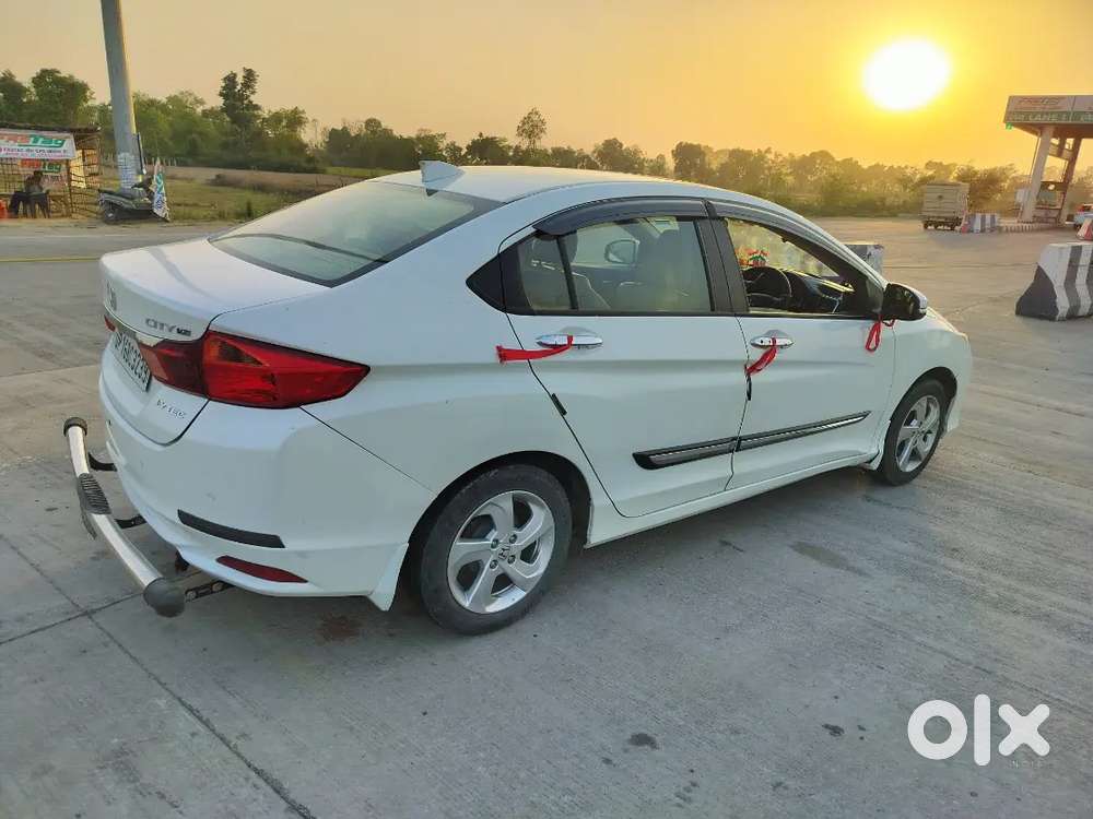 Honda City Zx 2016 Petrol 72000 Km Driven