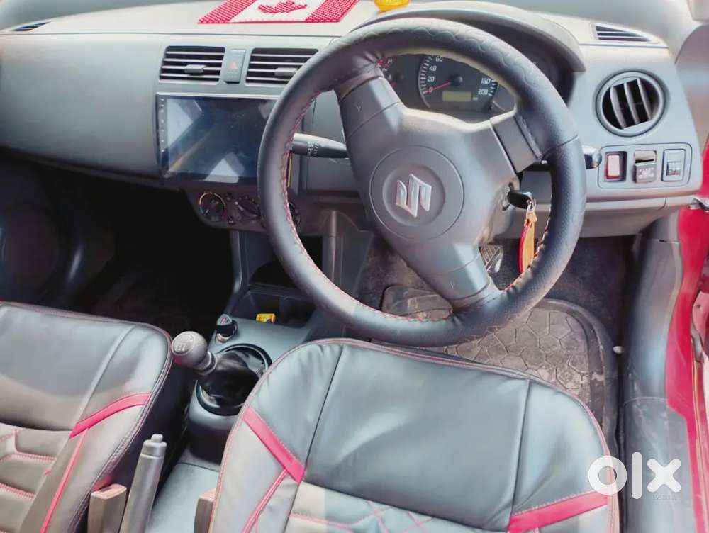 Maruti Suzuki Swift Vx Cng 2011