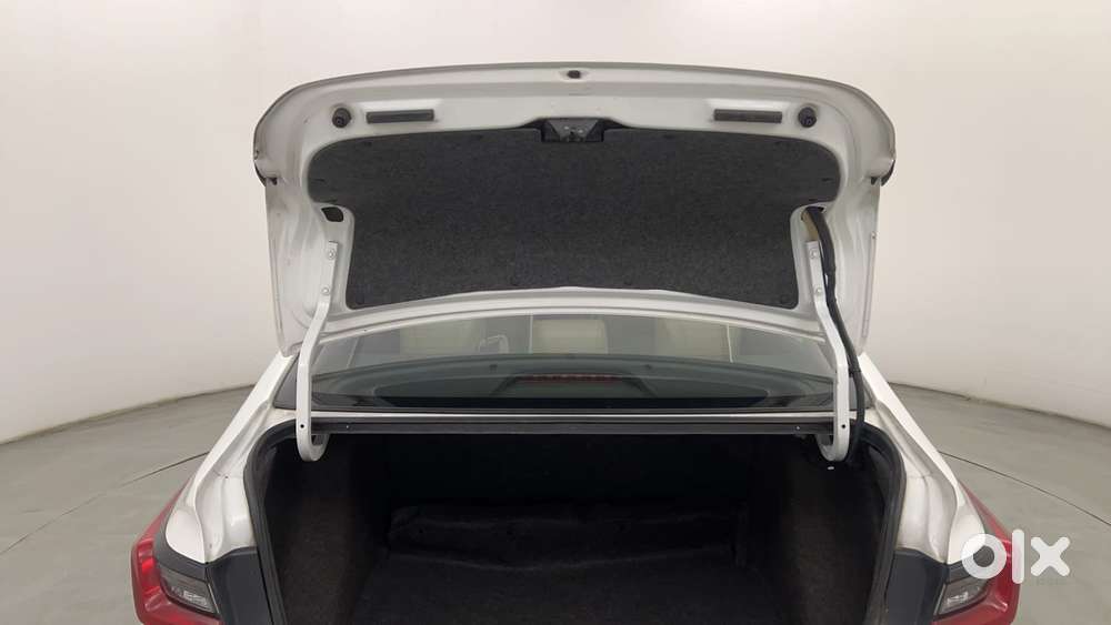 Honda City 1.5 Zx Cvt I-vtec, 2022, Petrol