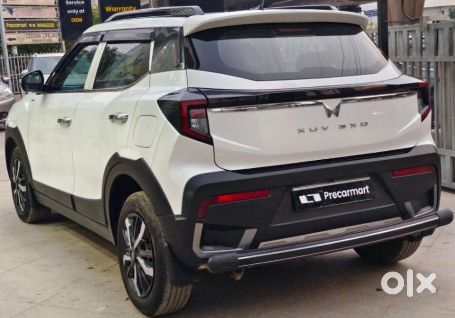 Mahindra Xuv 3xo, 2025, Petrol