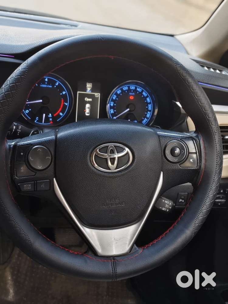 Toyota Corolla Altis Vl At, 2016, Petrol