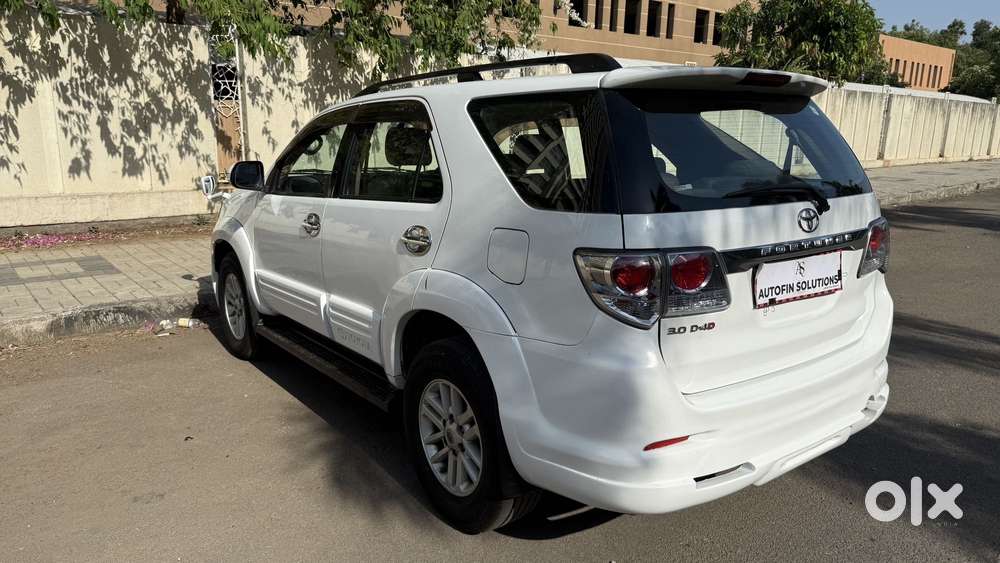 Toyota Fortuner 3.0 4x2 Automatic, 2013, Diesel