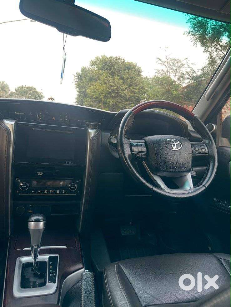 Toyota Fortuner 4x2 At 2.8 Diesel, 2019, Diesel