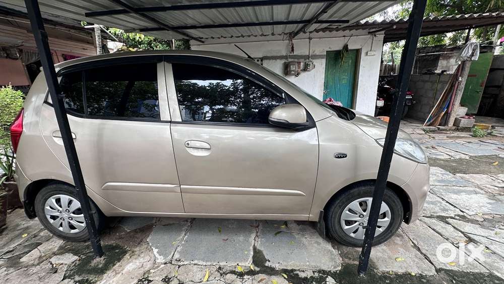 Hyundai I10 Sportz 2011