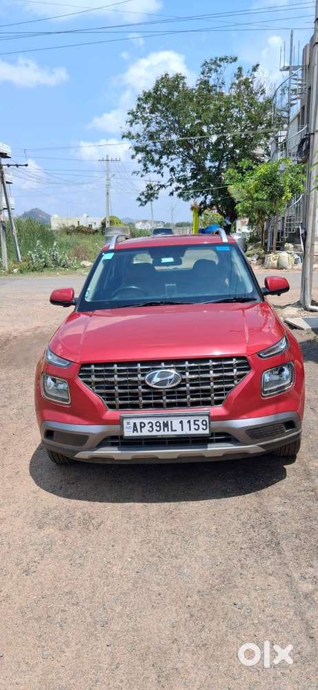 Hyundai Venue 2022 Petrol Good Condition