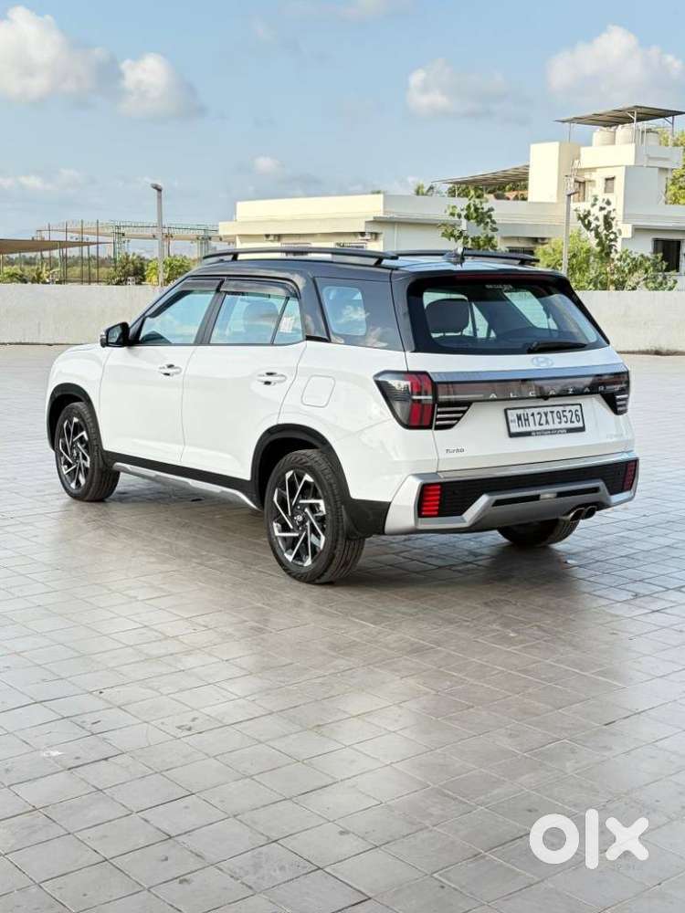 Hyundai Alcazar Signature (o) 6 Str 1.5 Petrol Dct, 2025, Petrol