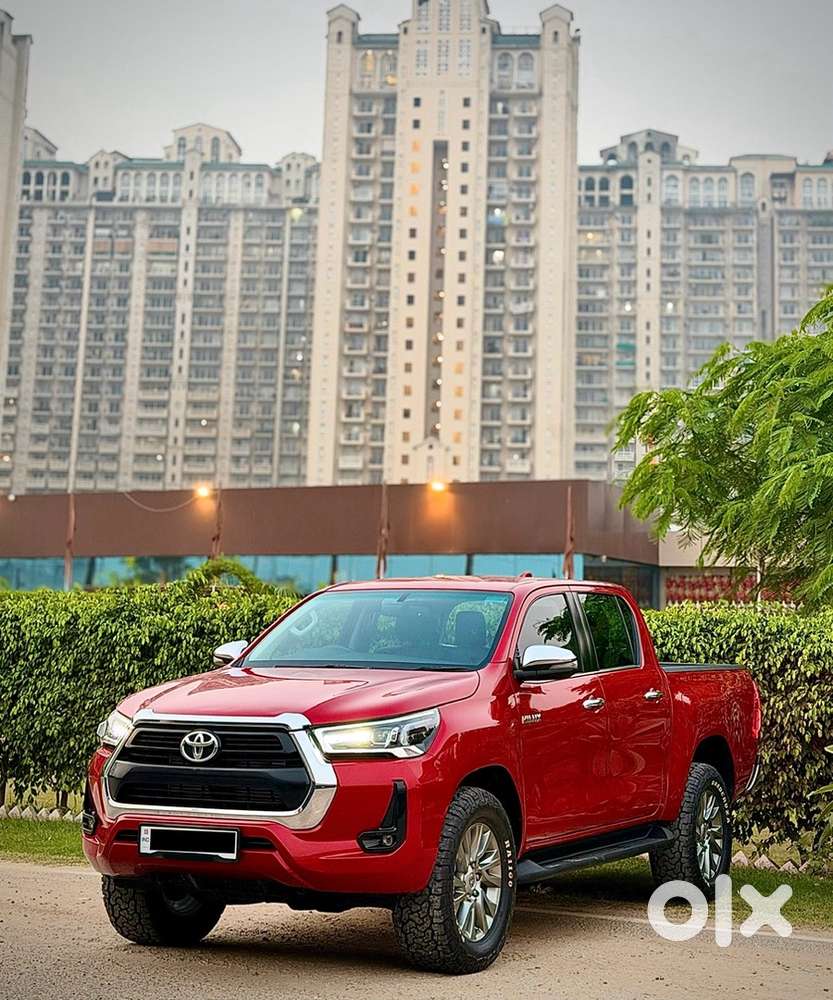 Toyota Hilux Diesel Automatic 2025
