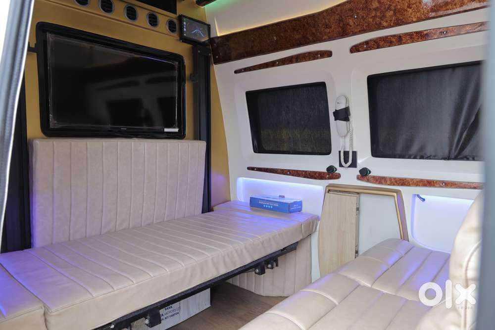 Tata Winger Deluxe - Hi Roof (ac), 2023, Diesel