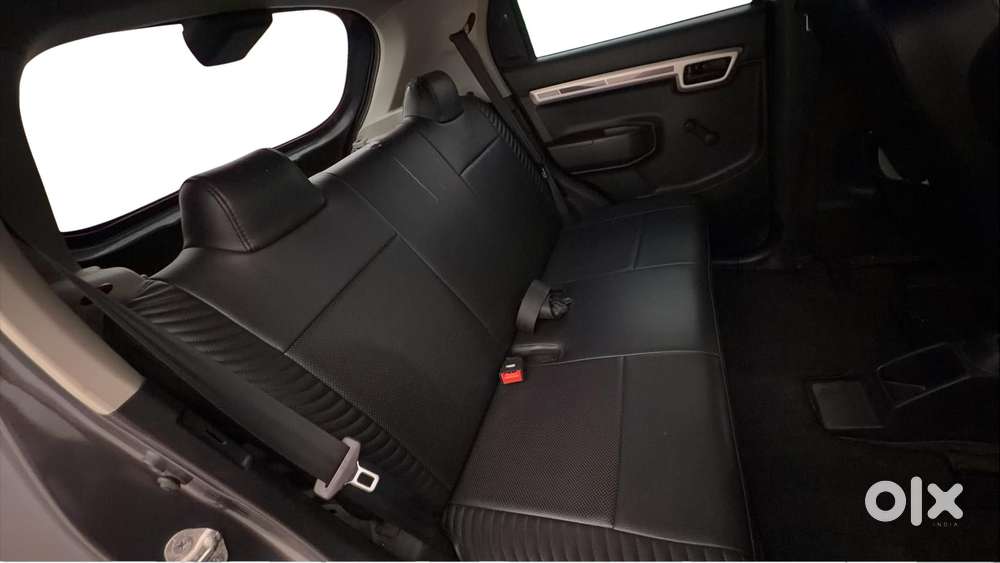 Maruti Suzuki S-presso Vxi Plus, 2022, Petrol
