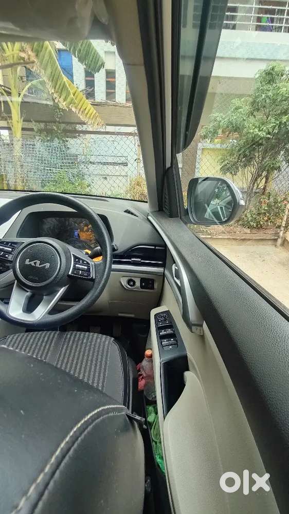 Kia Carens 2023 Diesel 57000 Km Driven