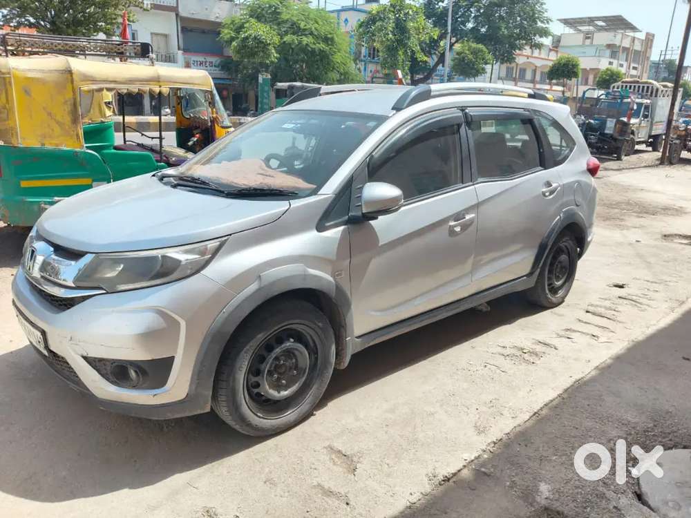 Honda Br-v 2016 Diesel Well Maintained