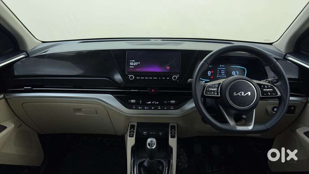Kia Carens 1.4 Luxury Plus 6 Str, 2022, Petrol