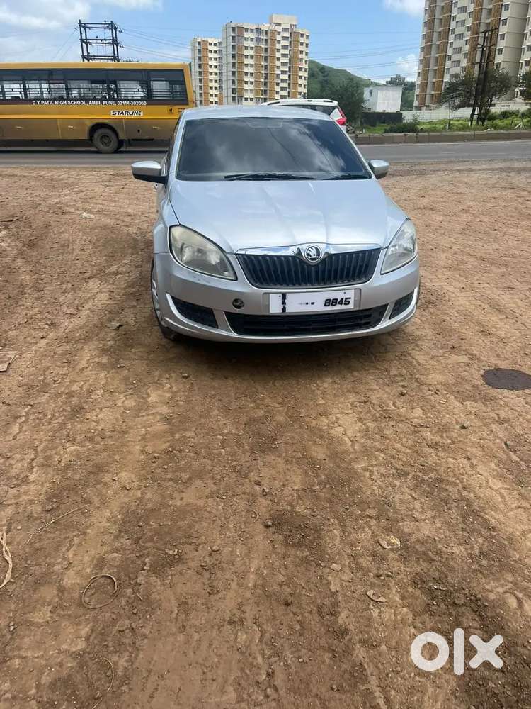 Skoda Rapid Elegance 2013