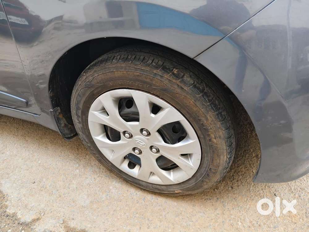 Hyundai Grand I10 2013-2016 Sportz, 2014, Petrol