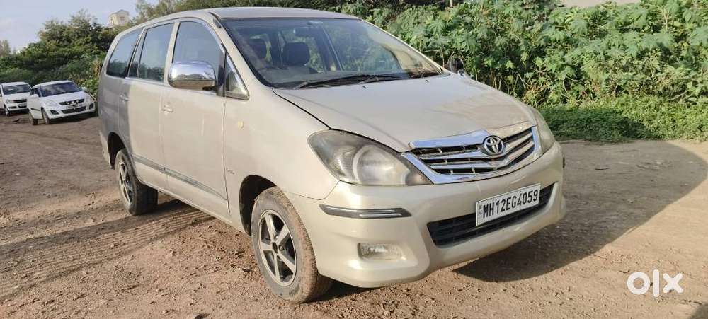 Toyota Innova 2.5 G (diesel) 7 Seater Bs Iv, 2007, Diesel