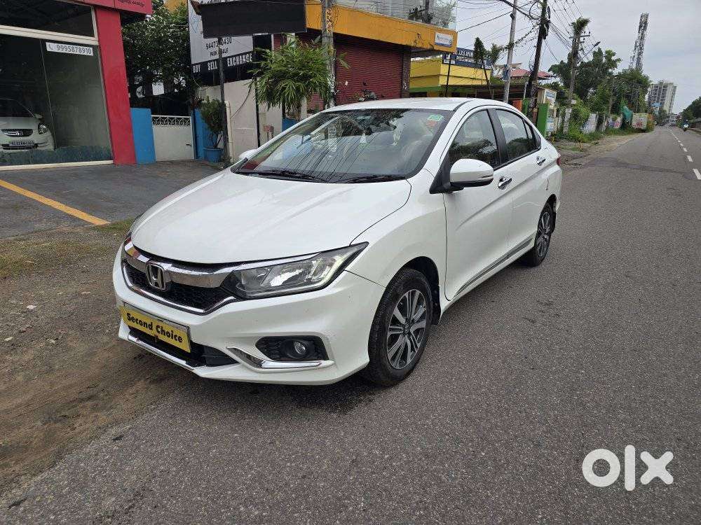 Honda City I-vtec V, 2018, Petrol