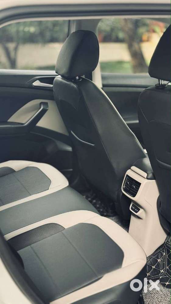 Volkswagen Taigun, 2022, Petrol