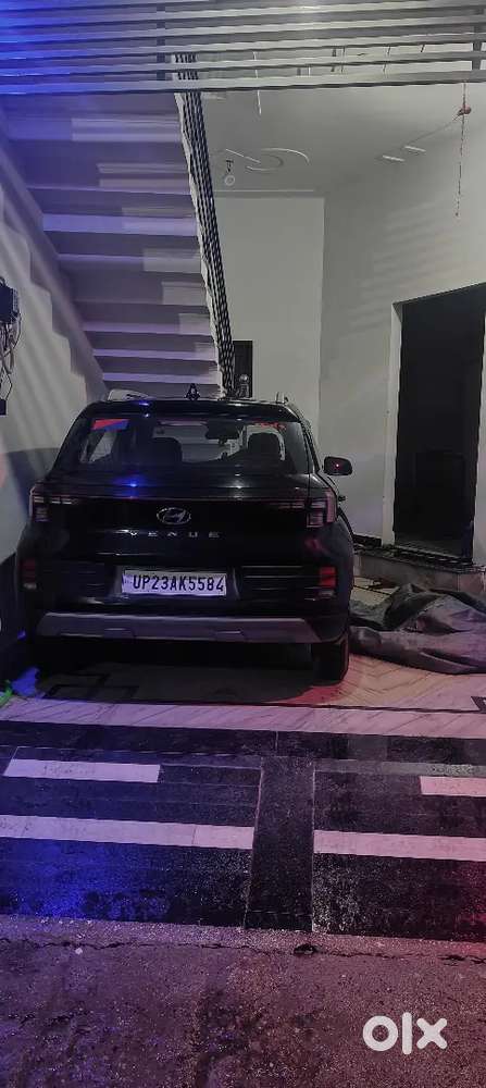 Hyundai Venue 2022 Manual Petrol - Low Odometer