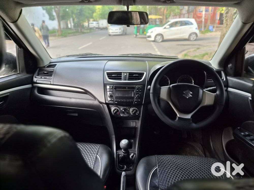 Maruti Suzuki Swift Vxi + Manual, 2014, Petrol
