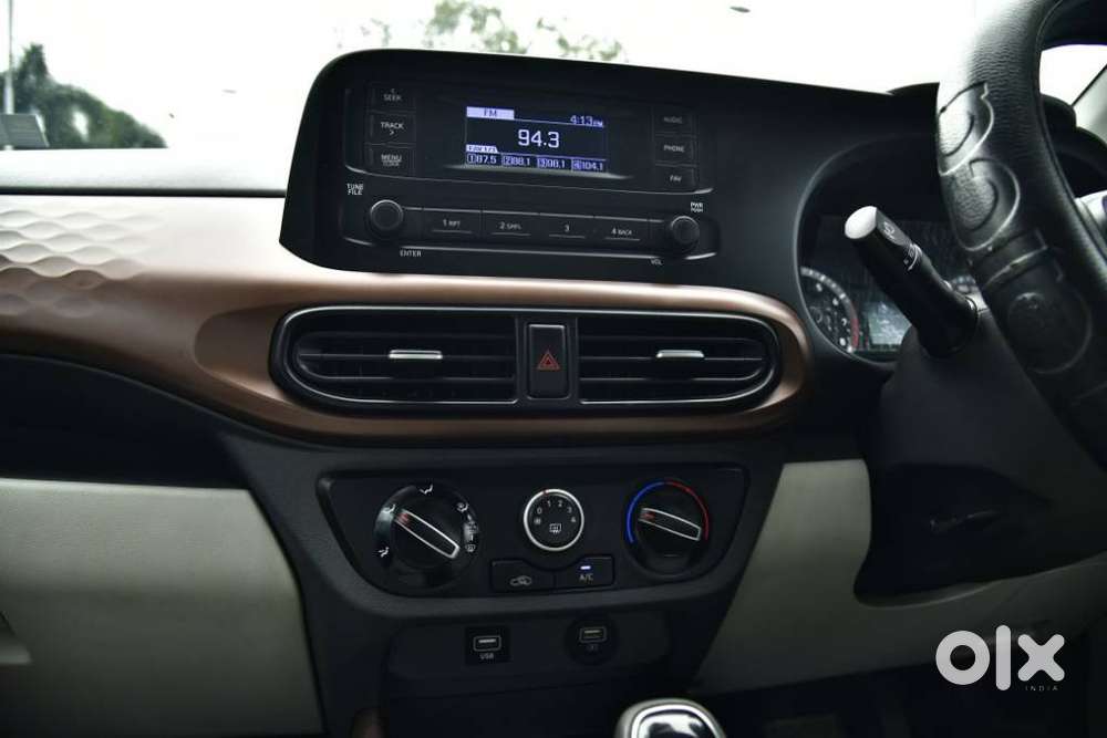 Hyundai Aura 1.2 S Petrol Amt, 2022, Petrol