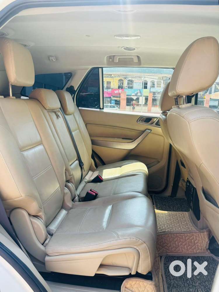 Ford Endeavour 2.2 Titanium At 4x2, 2016, Diesel