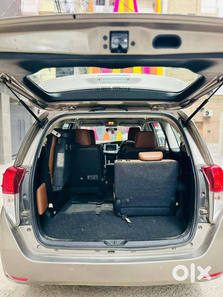 Toyota Innova Crysta [2020-ongoing] 2.7 Zx At 7 Str, 2019, Petrol