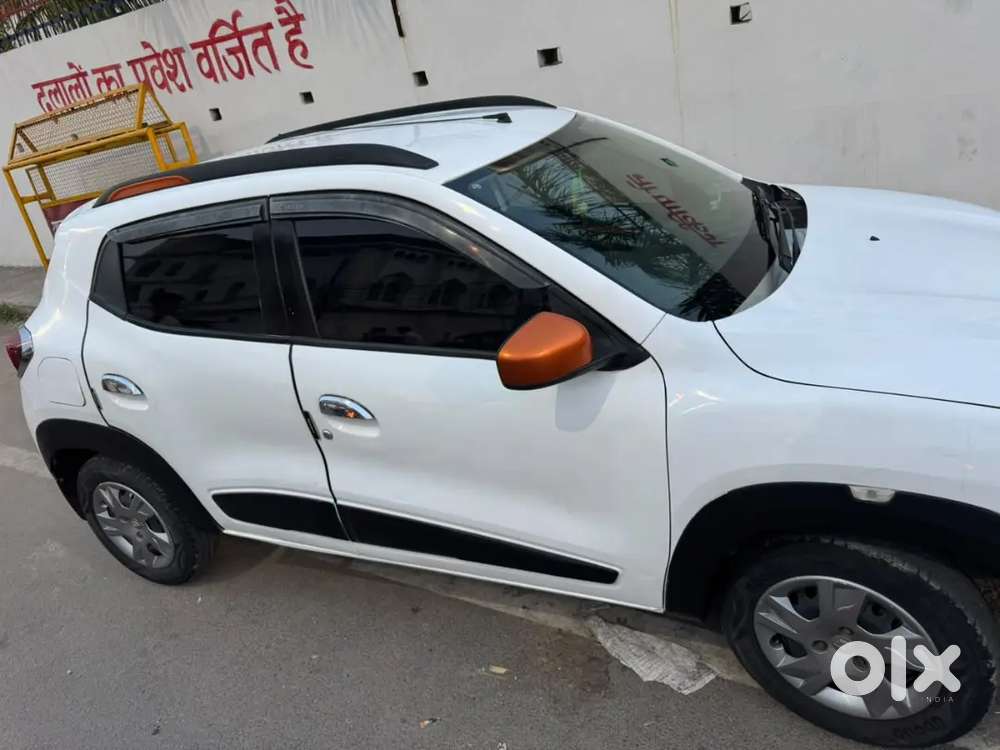 Mahindra Tuv 300 2016