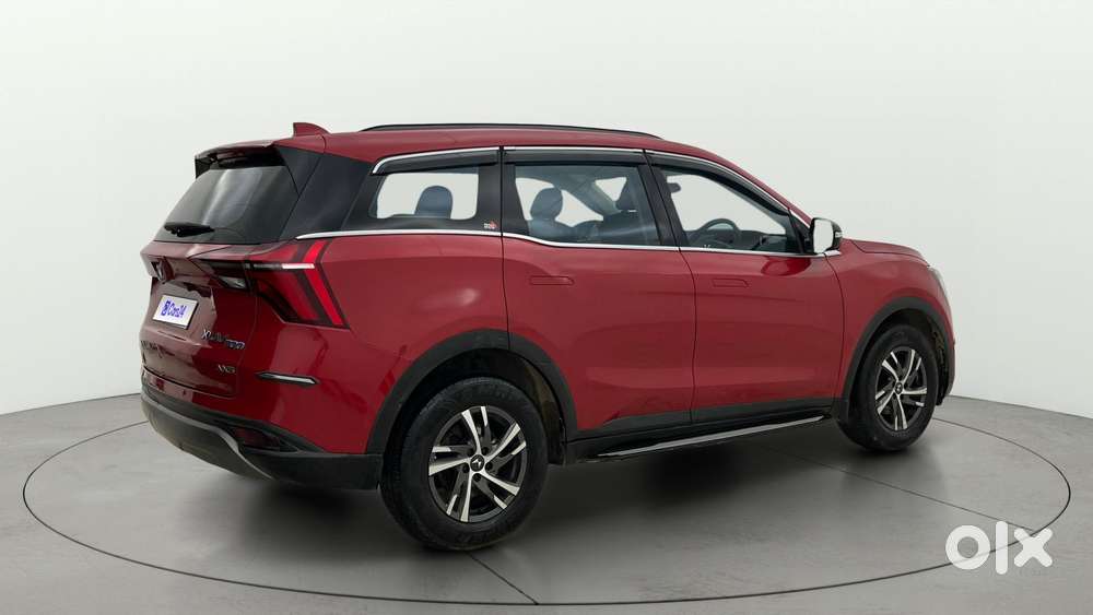 Mahindra Xuv700 2.2 Ax 5 Diesel At Str, 2022, Diesel