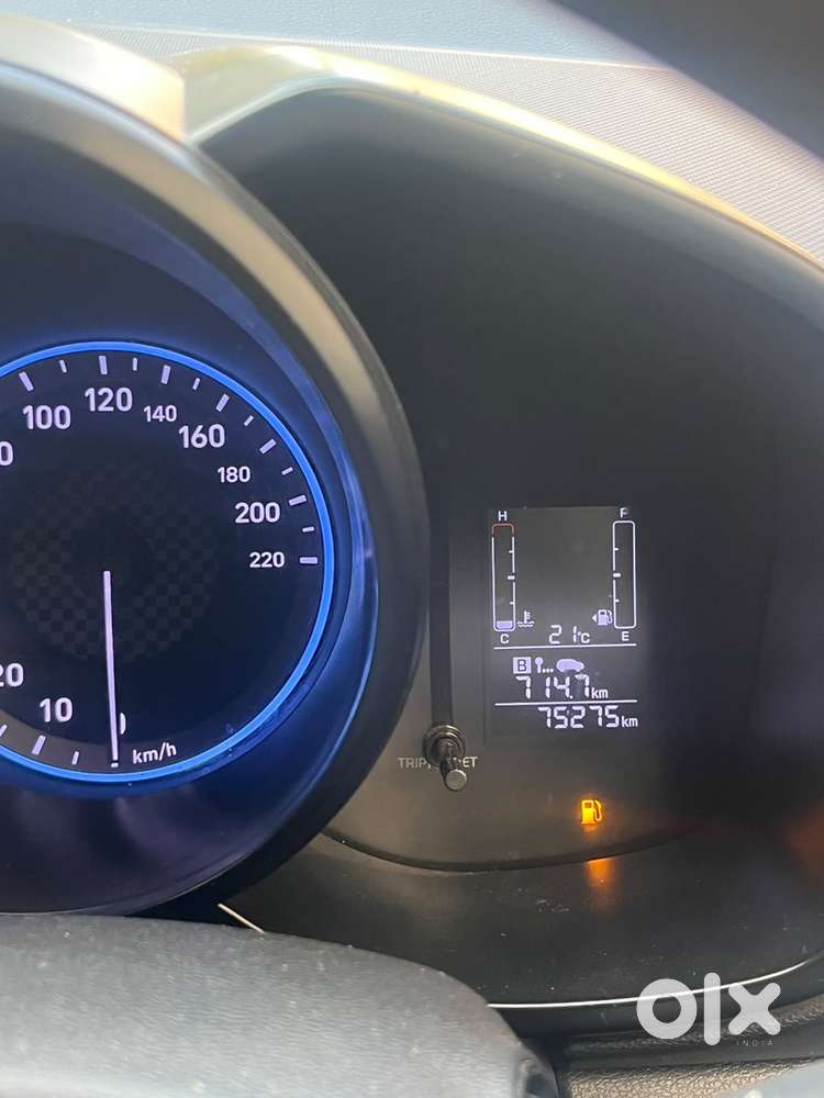 Hyundai Venue Petrol Manual 2021
