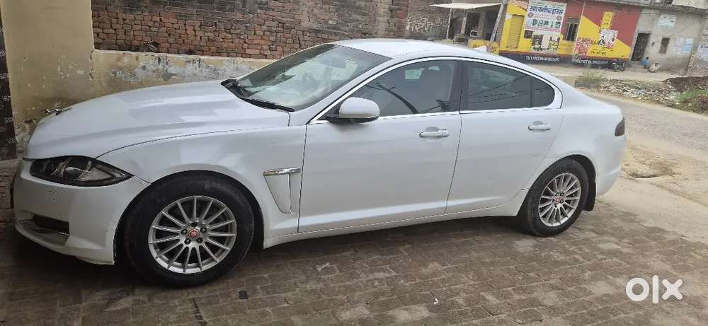 Jaguar Xf Diesel 2.2 2015