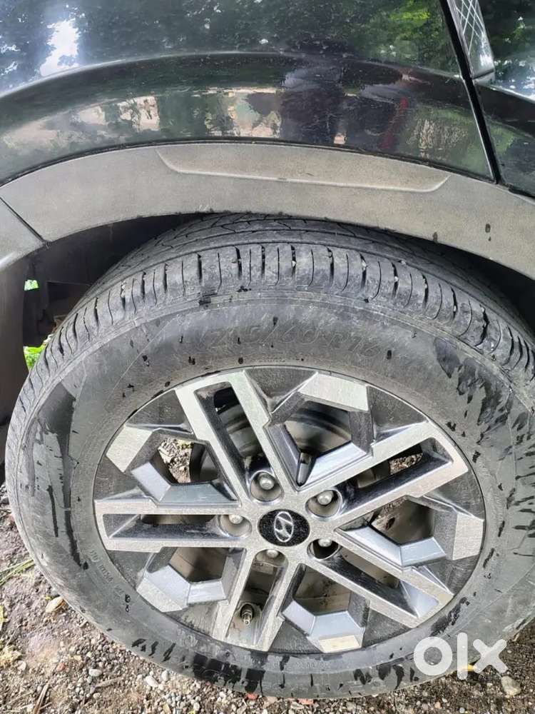 Hyundai Venue 2025 Diesel 50000 Km Driven