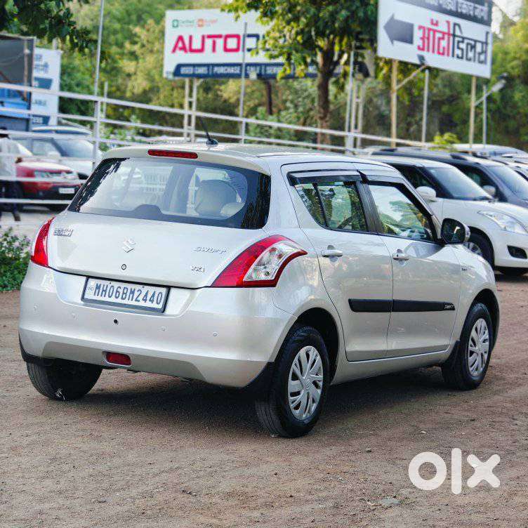 Maruti Suzuki Swift Vxi With Abs, 2015, Petrol