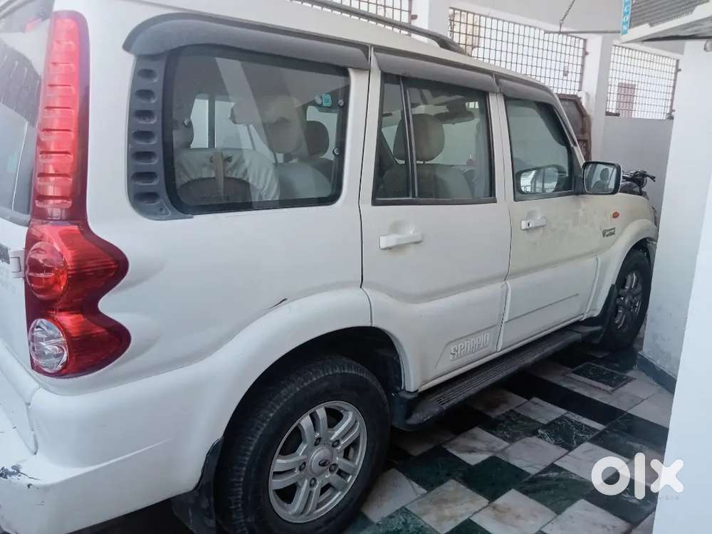 Mahindra Scorpio Classic 2014 Diesel 90000 Km Driven