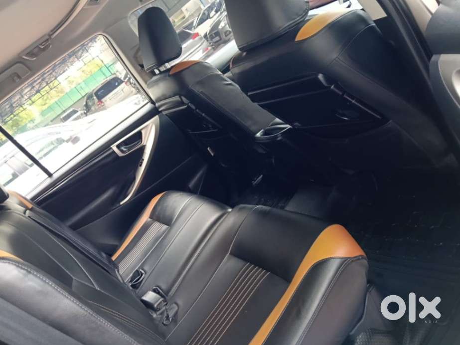 Toyota Innova Crysta 2.4 V, 2017, Diesel