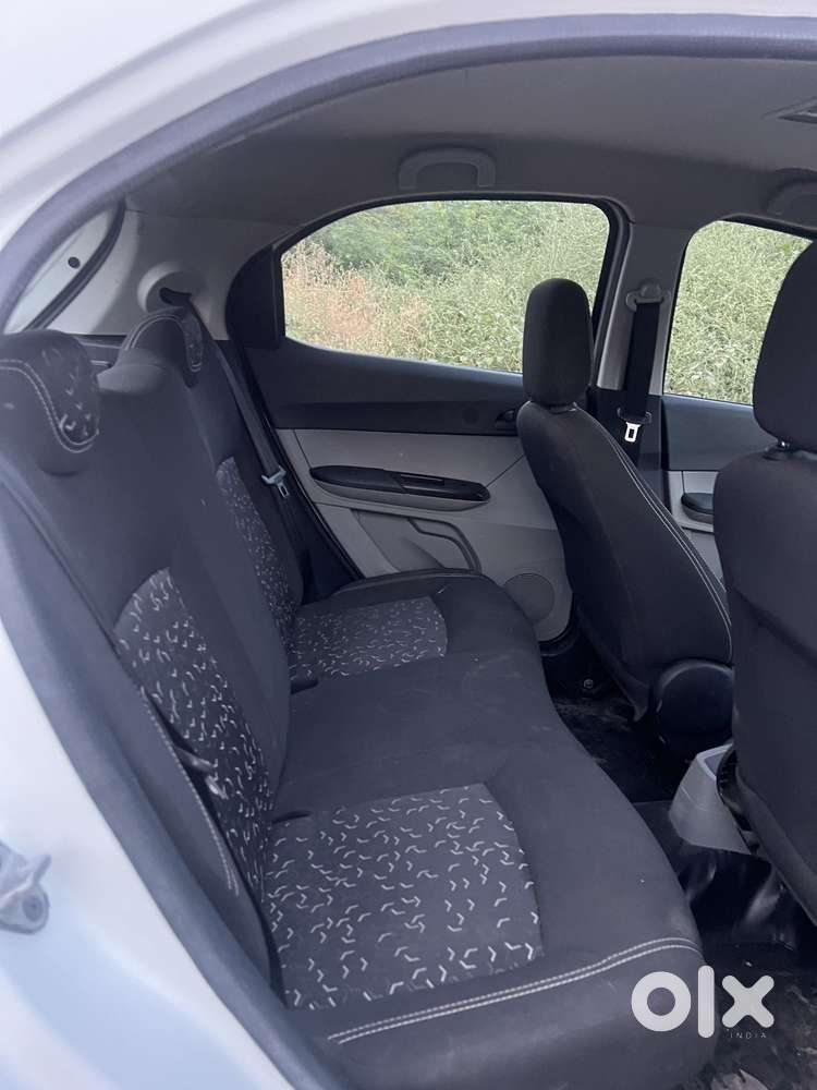Tata Tiago 1.2 Revotron Xt (o), 2023, Petrol