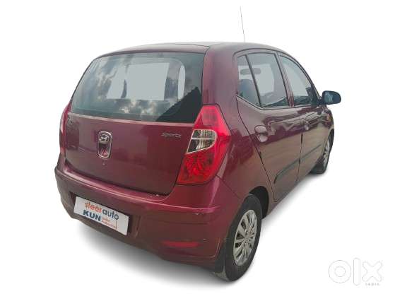 Hyundai I10 Sportz, 2015, Petrol