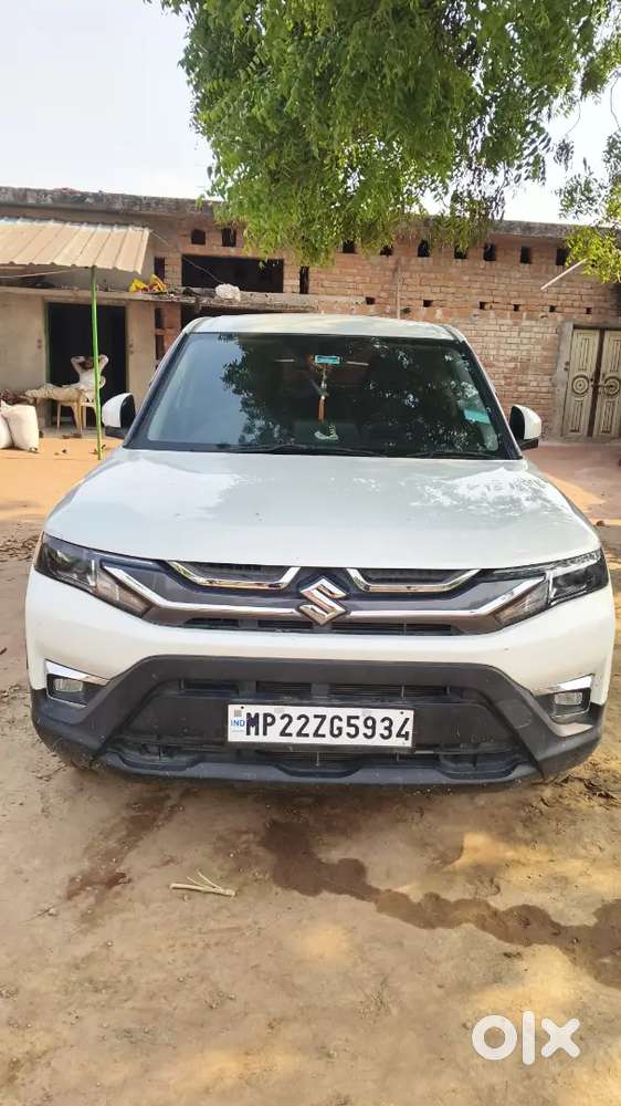 Maruti Suzuki Brezza 2025 Petrol 13083 Km Driven
