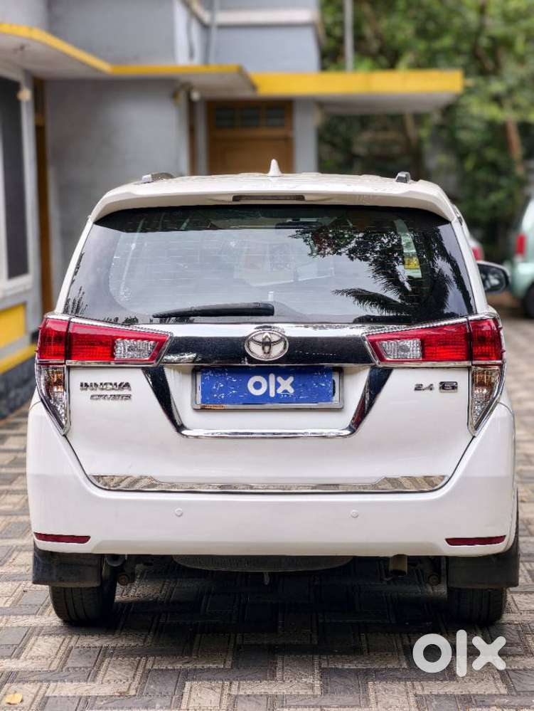 Toyota Innova Crysta 2.4 G Mt 7 Str, 2019, Diesel
