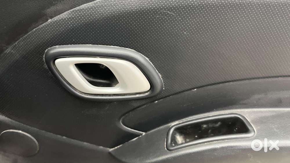 Datsun Redigo T Option, 2018, Petrol