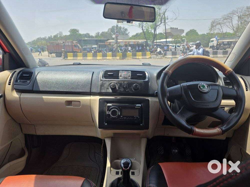 Skoda Fabia 2010-2015 1.2 Petrol Active, 2011, Petrol