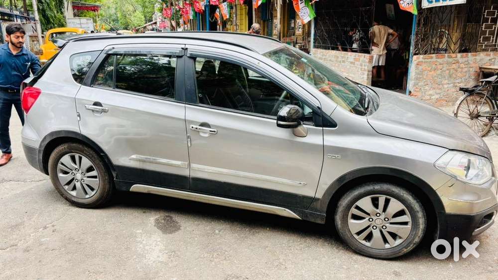 Maruti S-cross 2016 (top Model - Diesel)