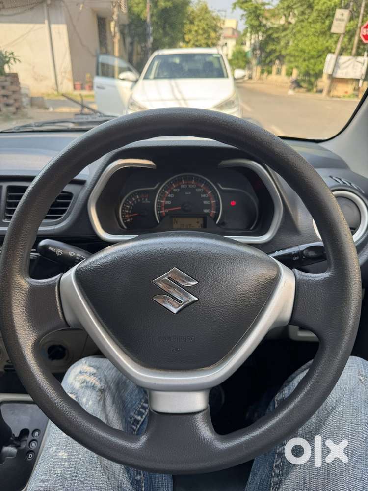 Maruti Suzuki Alto K10 1.0 Vxi Amt, 2017, Petrol