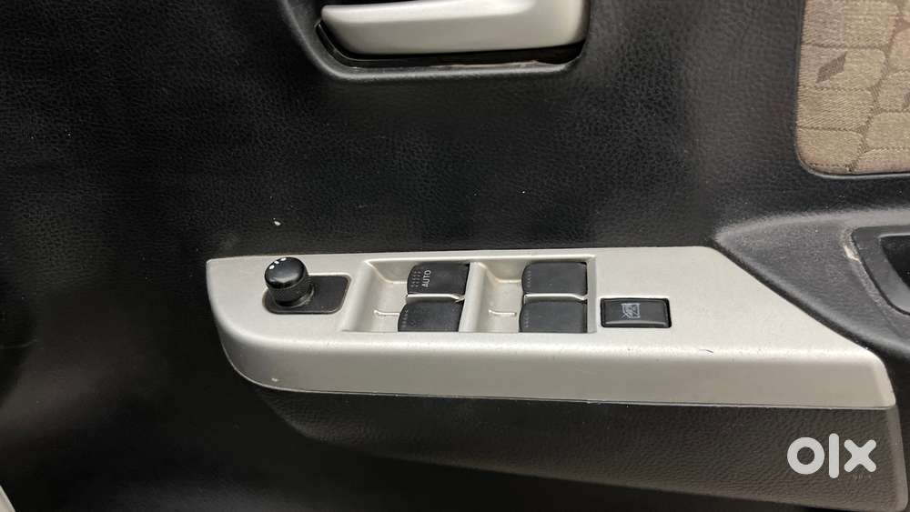 Maruti Suzuki Wagon R 1.0 2015-2019 Vxi Amt, 2015, Petrol