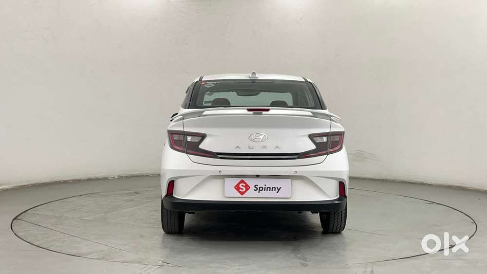 Hyundai Aura 1.2 Sx Cng, 2023, Cng & Hybrids