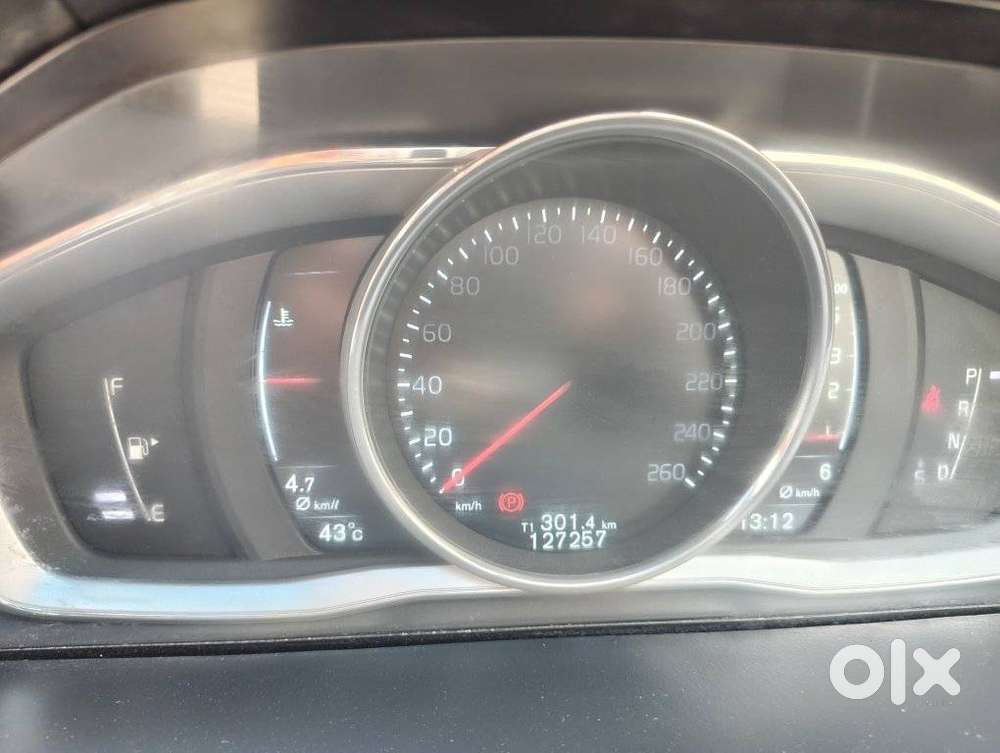 Volvo S60 D5 Inscription, 2015, Diesel