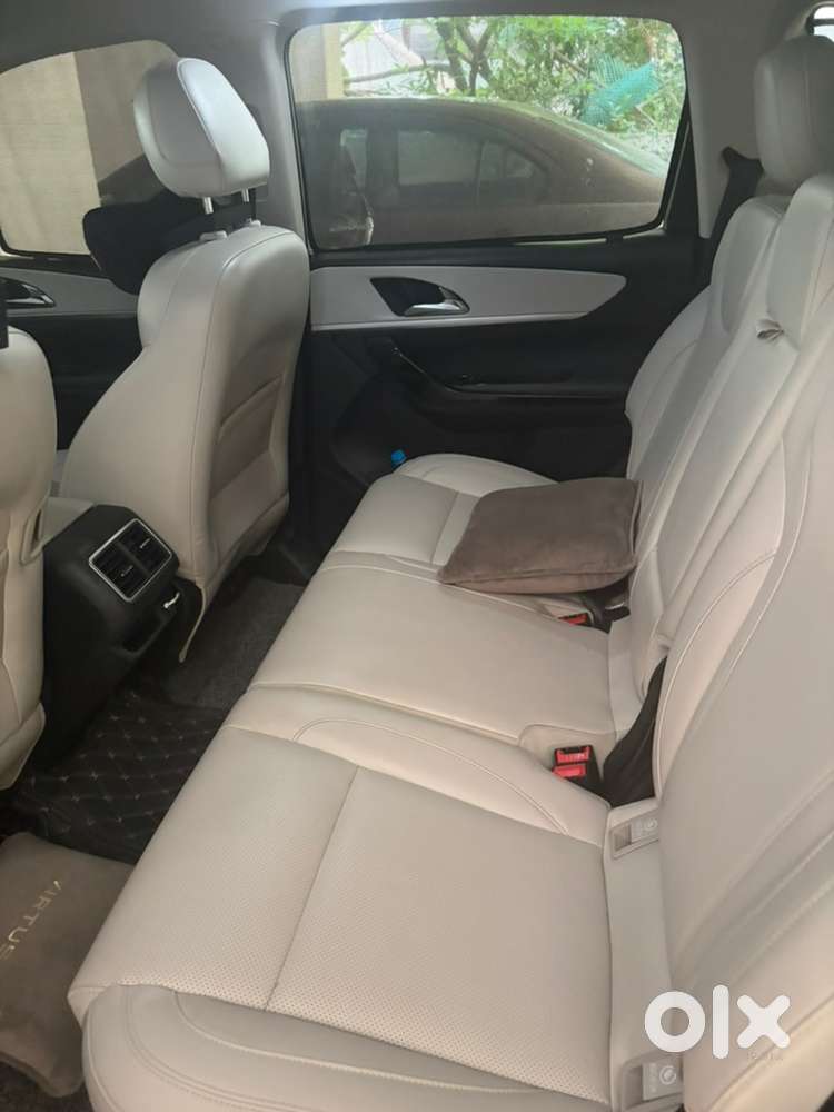 Mahindra Xuv700 Diesel 2023