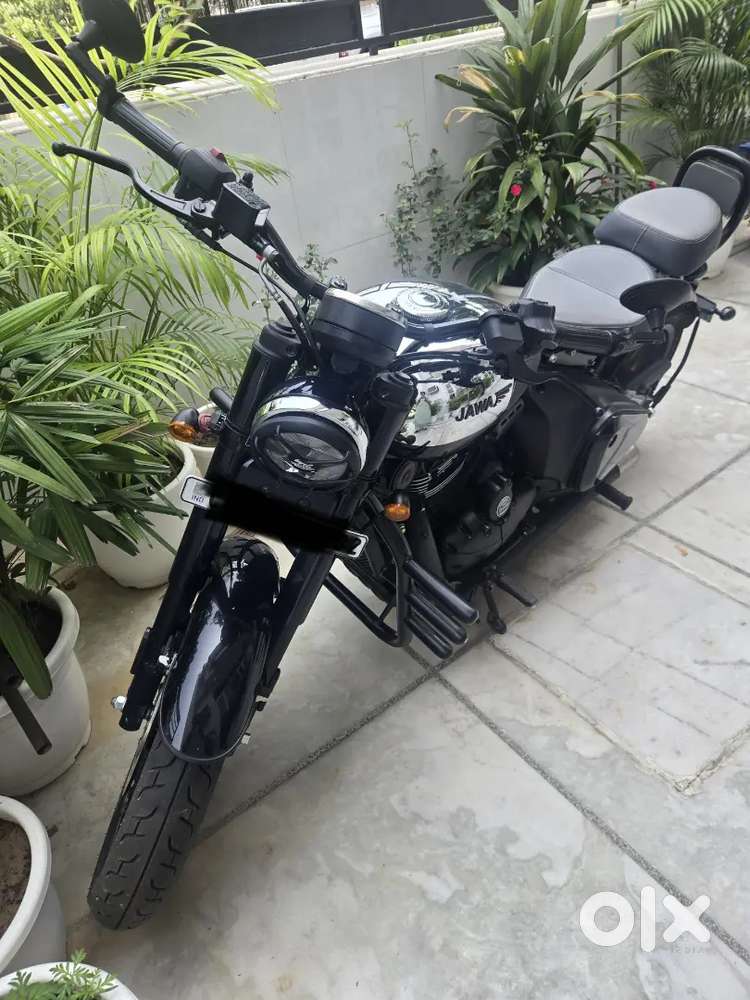 Jawa 42 Bobber