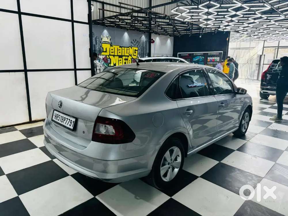 Skoda Rapid Elegance 2017 Diesel Manual