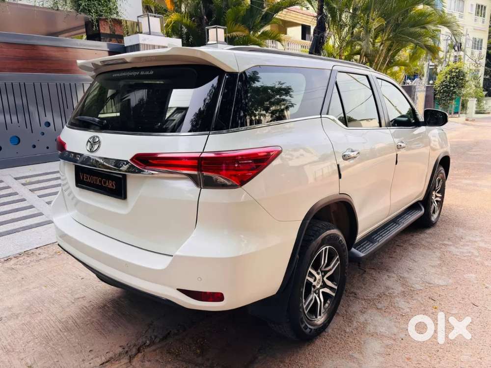 Toyota Fortuner 4x2 At 2.8 Diesel, 2020, Diesel