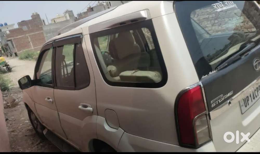 Tata Safari Storme Vx 2015